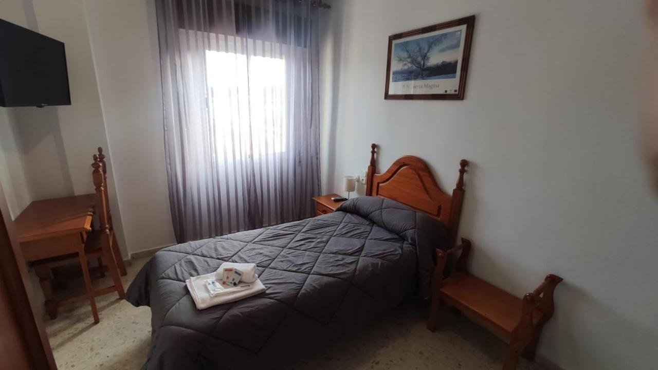 Hostal Efebo 24H Antequera Kültér fotó